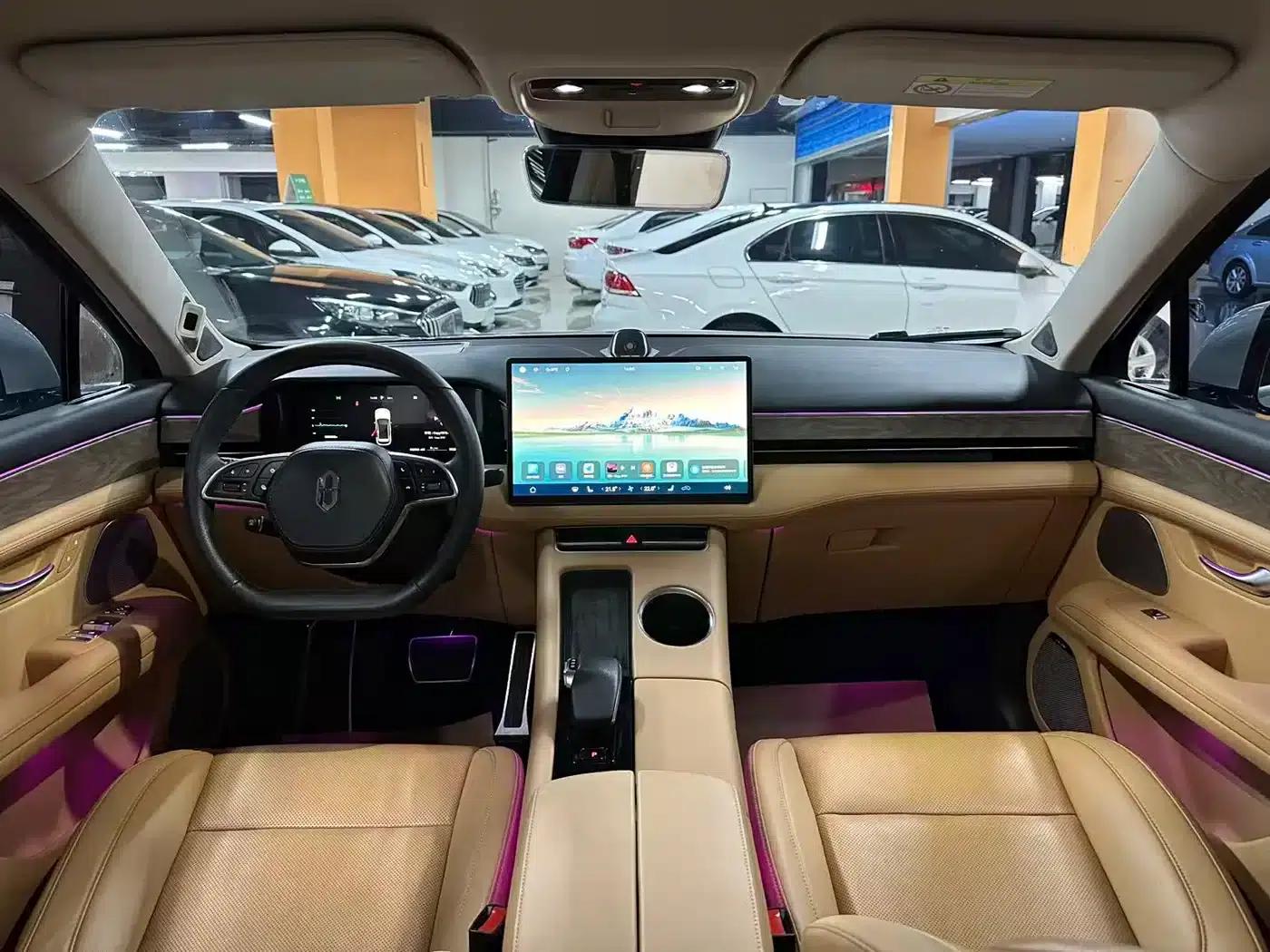 Wenjie M5 2022 Extended Range 4WD Ultimate Edition — миниатюра 4