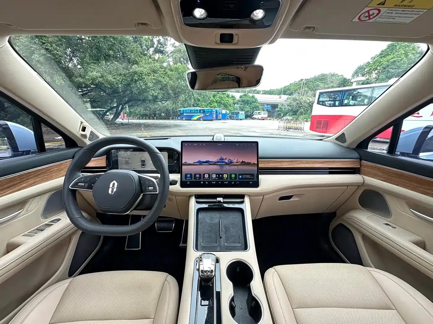 Wenjie M5 2023 Extended Range 4WD Intelligent Driving Edition — миниатюра 5