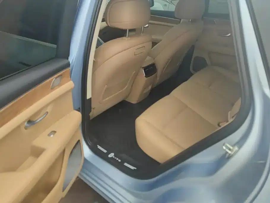 Wenjie M5 2023 Extended Range AWD Standard Edition — миниатюра 11