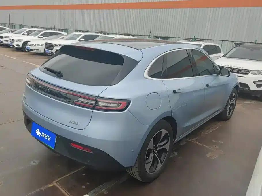 Wenjie M5 2023 Extended Range AWD Standard Edition — миниатюра 3