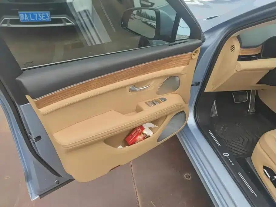 Wenjie M5 2023 Extended Range AWD Standard Edition — миниатюра 7