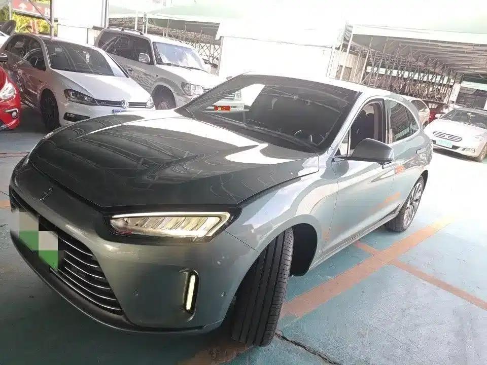 Wenjie M5 2022 Extended Range 4WD Ultimate Edition — миниатюра 1