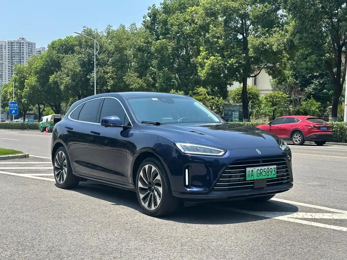 Wenjie M5 2022 Extended Range 4WD Flagship Edition — миниатюра 3