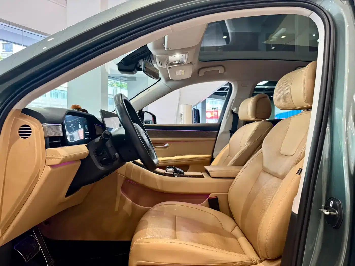 Wenjie M5 2022 Extended Range 4WD Flagship Edition — миниатюра 5