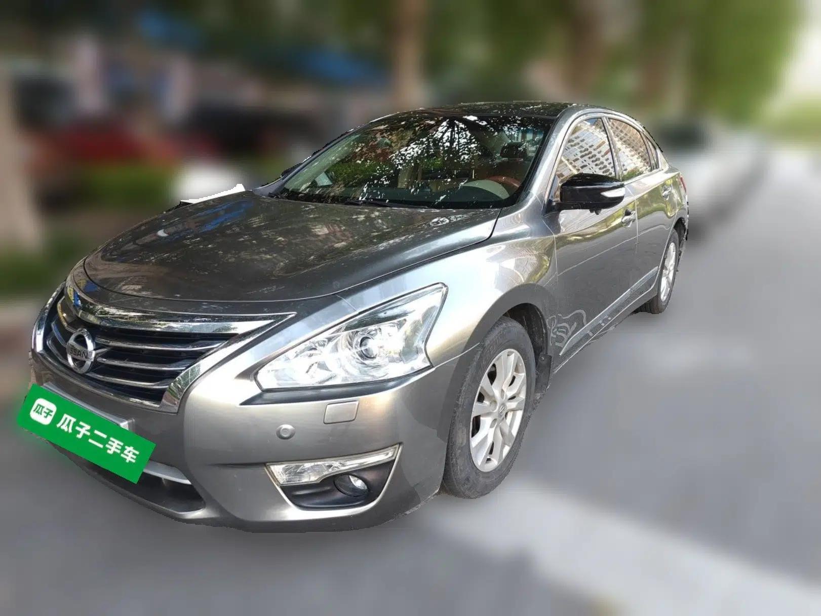 Nissan Teana 2015 2.5L XL-NAVI Tech Champions League Smart Enjoyment Edition — миниатюра 1