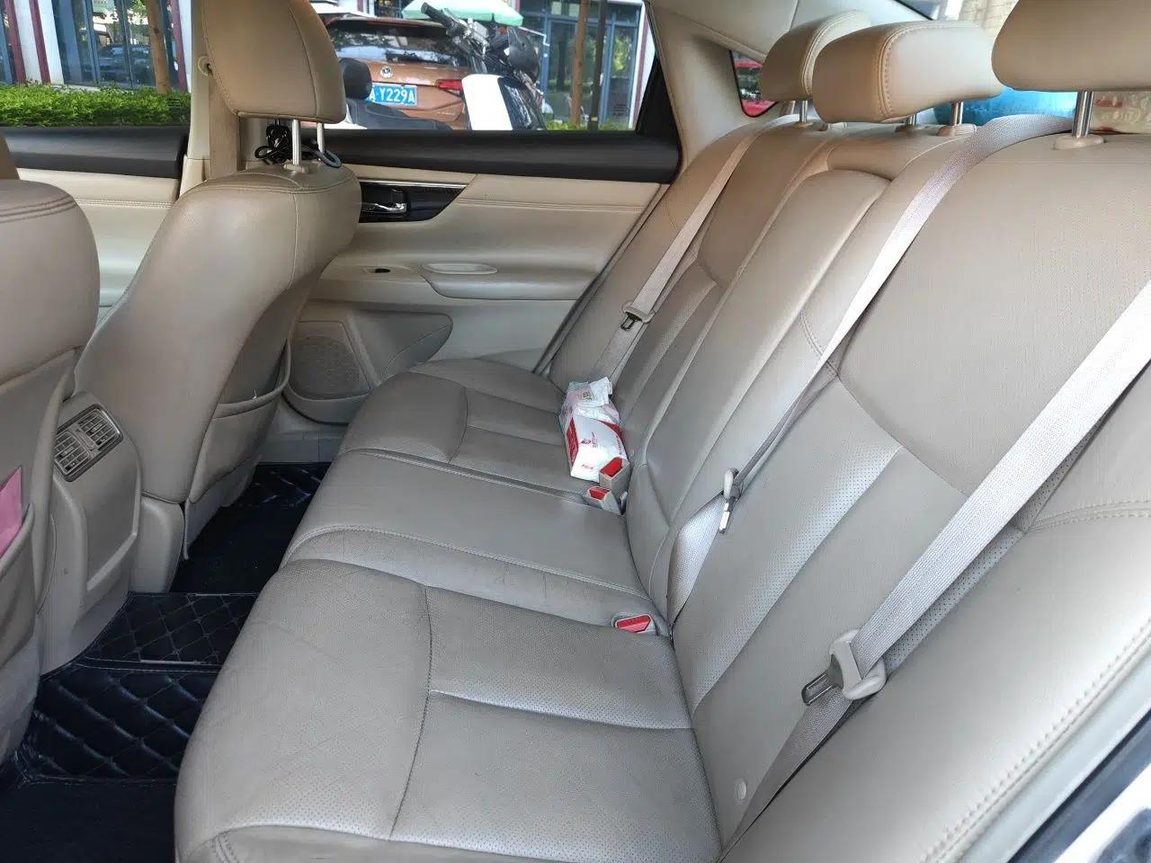 Nissan Teana 2015 2.5L XL-NAVI Tech Champions League Smart Enjoyment Edition — миниатюра 17