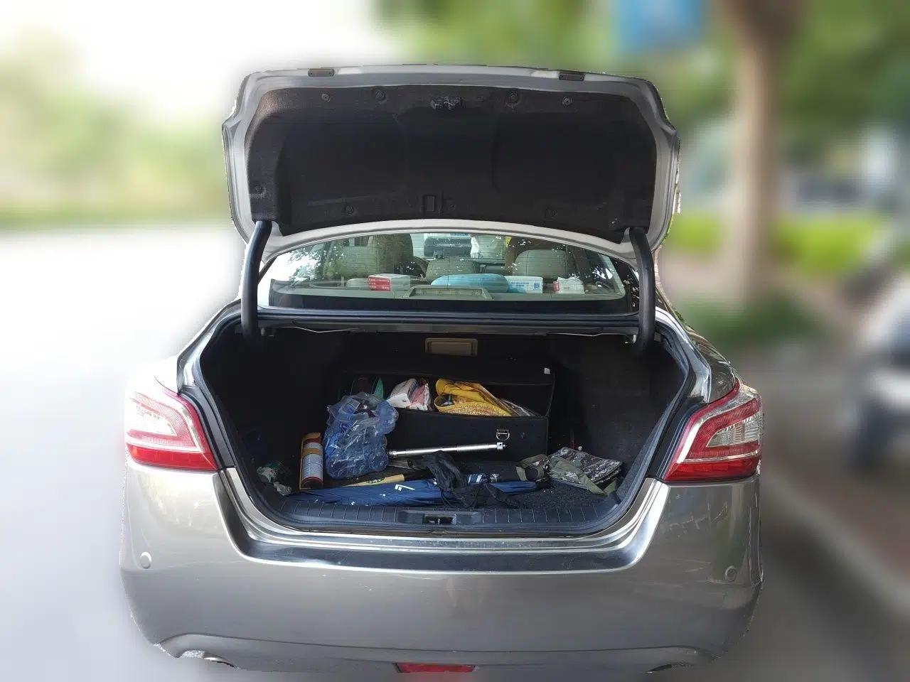 Nissan Teana 2015 2.5L XL-NAVI Tech Champions League Smart Enjoyment Edition — миниатюра 19