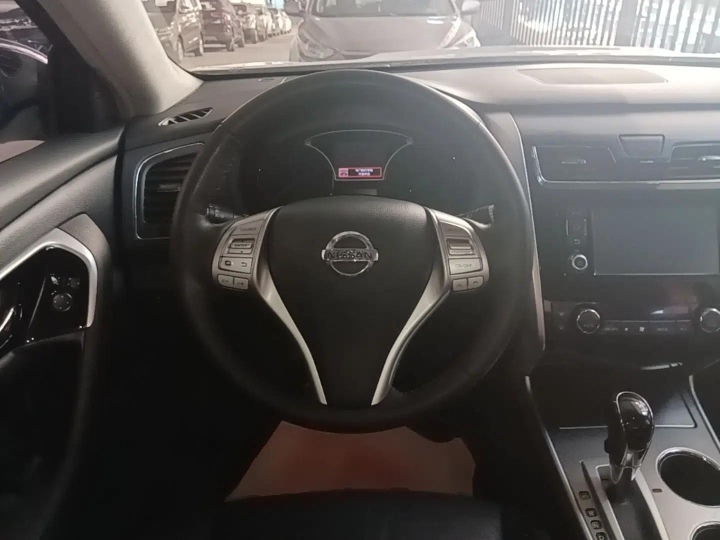 Nissan Teana 2016 2.0L XL-Upper Smart Edition — миниатюра 13