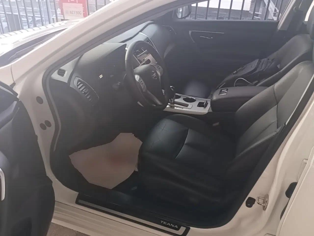 Nissan Teana 2016 2.0L XL-Upper Smart Edition — миниатюра 18