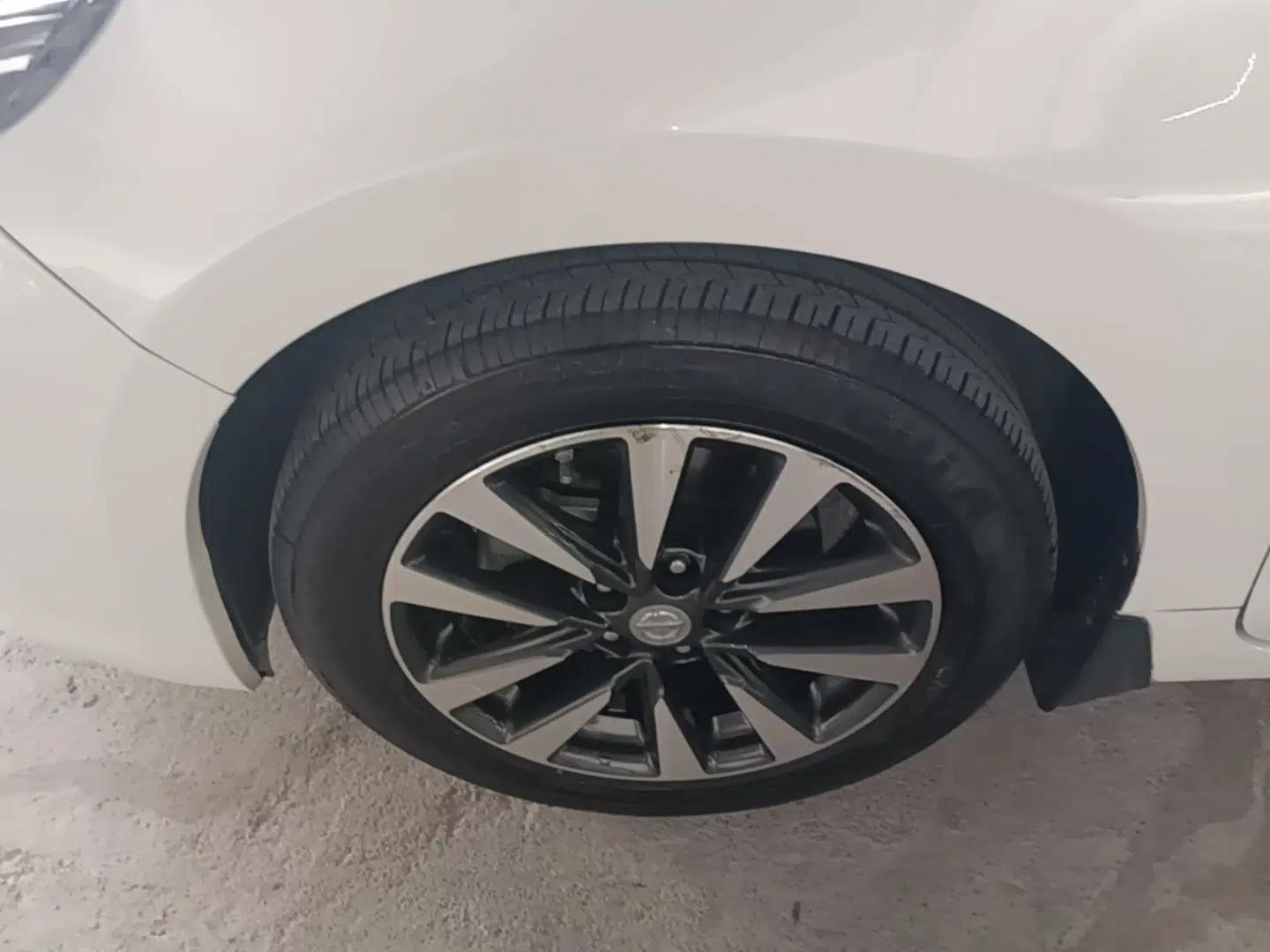 Nissan Teana 2016 2.0L XL-Upper Smart Edition — миниатюра 10