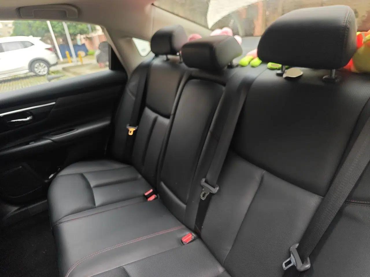 Nissan Teana 2016 Revised Version 2.0L XL Comfort Edition — миниатюра 17