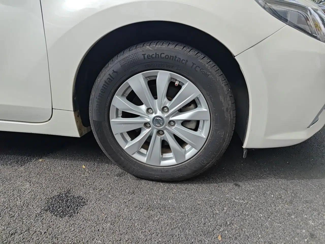 Nissan Teana 2016 2.0L XL Comfort Edition — миниатюра 8