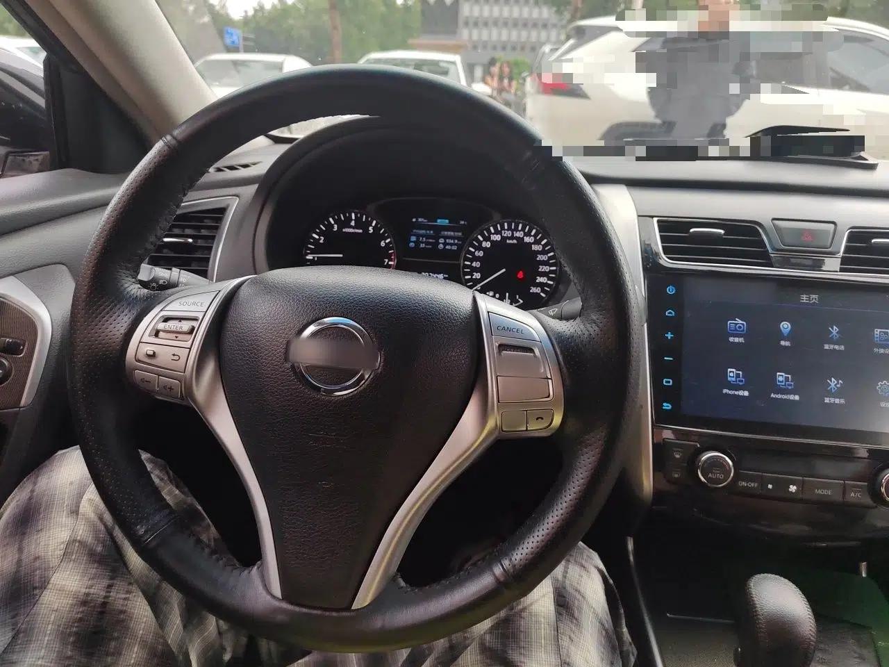 Nissan Teana 2013 2.0L XL Comfort Edition — миниатюра 10