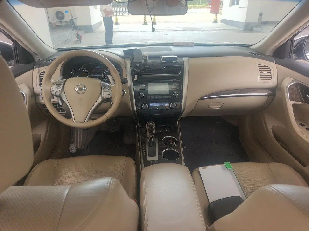 Nissan Teana 2014 2.5L XL Upper Tech Edition — миниатюра 9