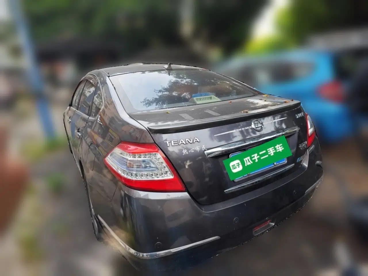 Nissan Teana 2011 2.0L XL Comfort Edition — миниатюра 4