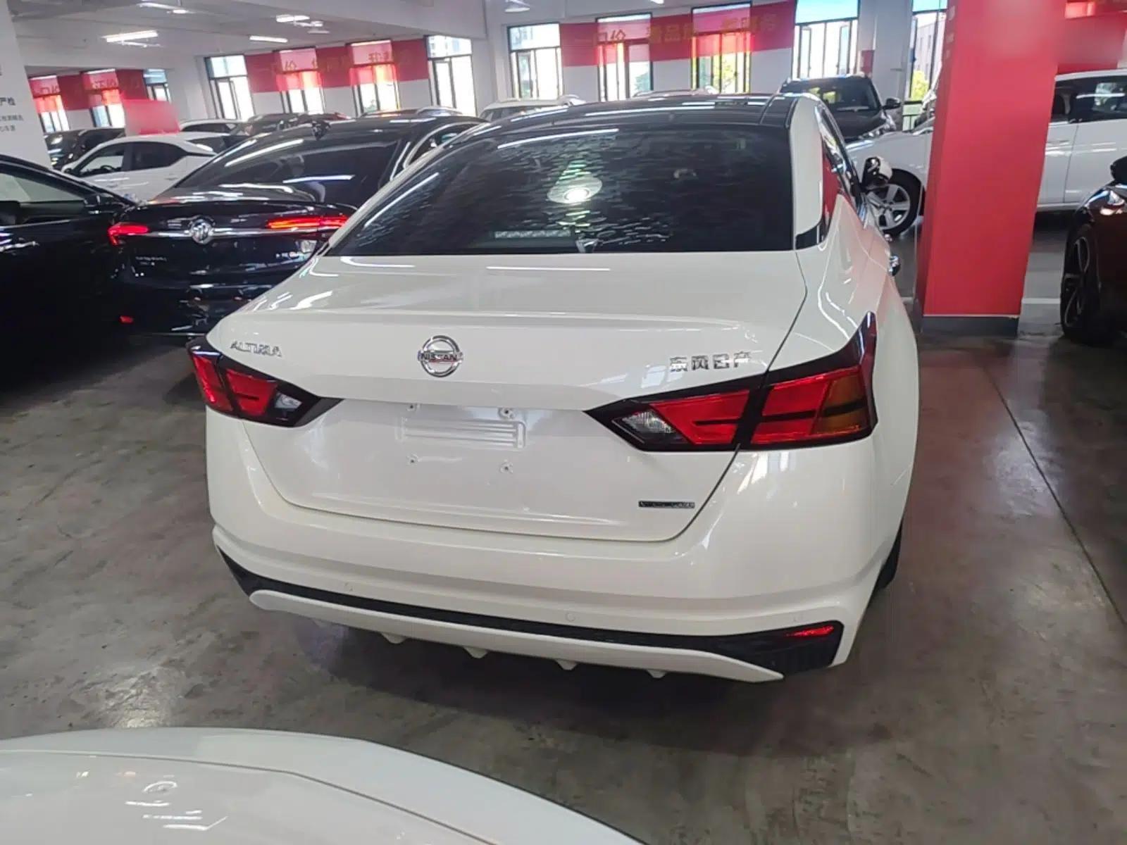 Nissan Teana 2021 2.0L XL Comfort Edition — миниатюра 5