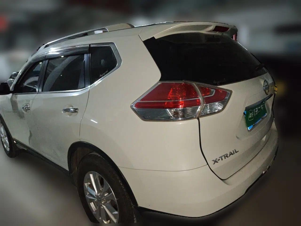 Nissan X-Trail 2014 2.0L CVT Comfort Edition 2WD — миниатюра 4