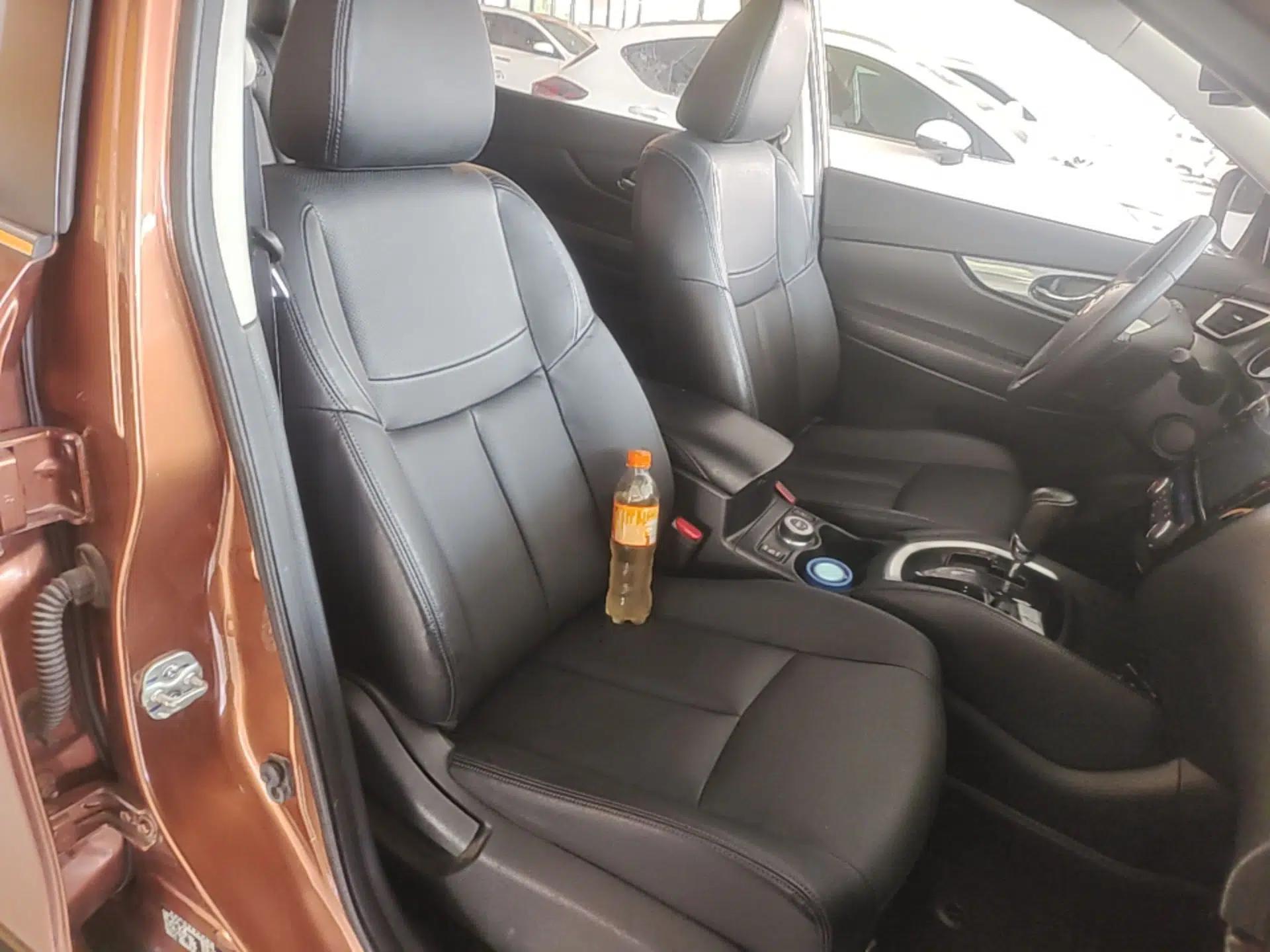 Nissan X-Trail 2014 2.5L CVT Luxury Edition 4WD — миниатюра 19