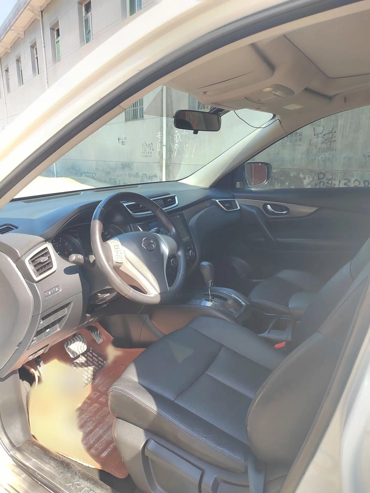 Nissan X-Trail 2014 2.0L CVT Comfort Edition 2WD — миниатюра 14