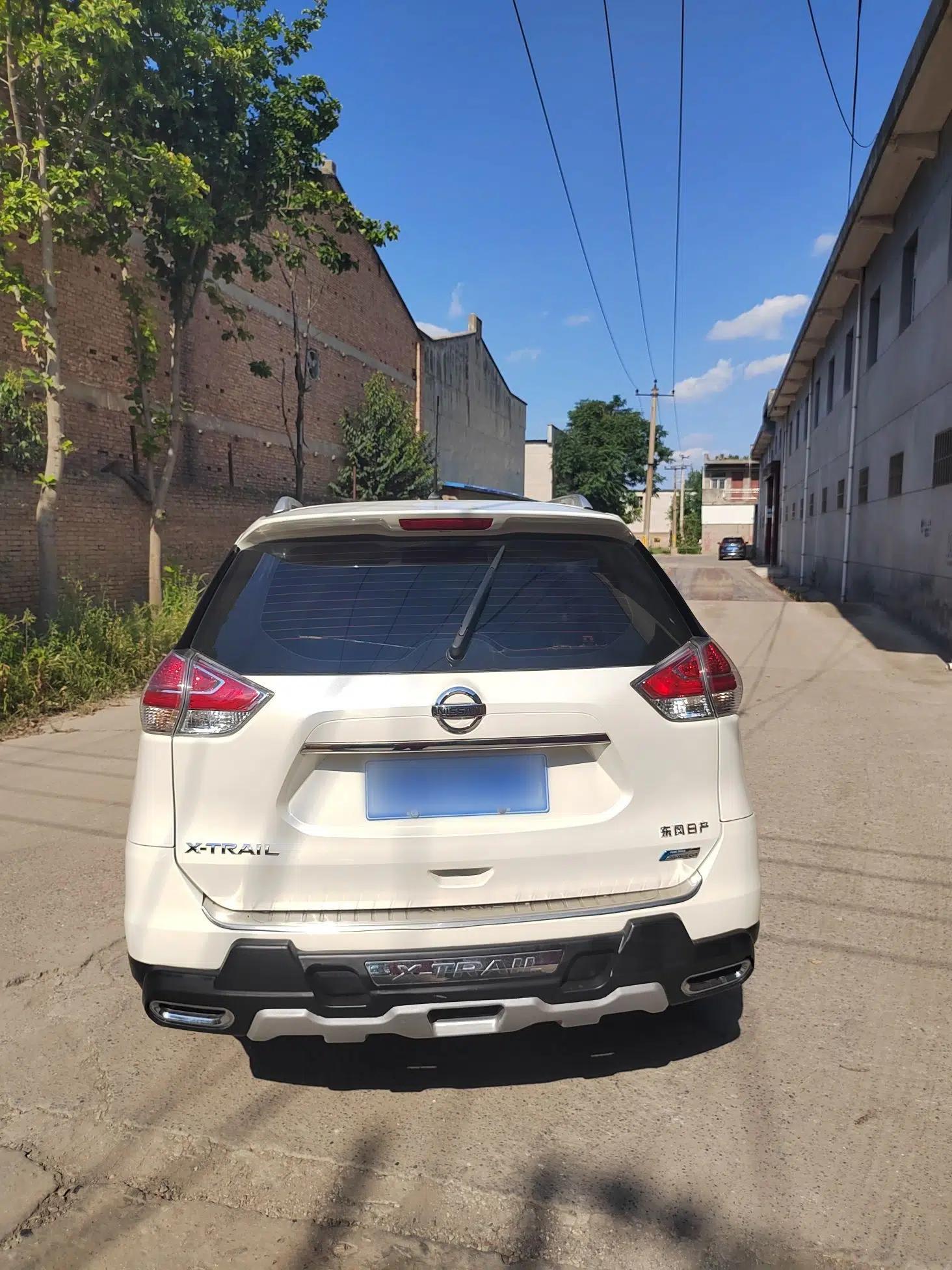 Nissan X-Trail 2014 2.0L CVT Comfort Edition 2WD — миниатюра 4
