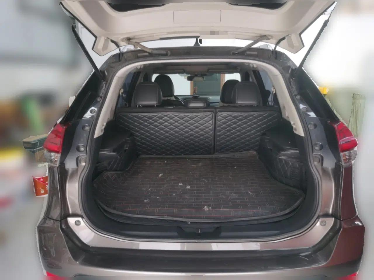Nissan X-Trail 2017 2.0L CVT Comfort Edition 2WD — миниатюра 19