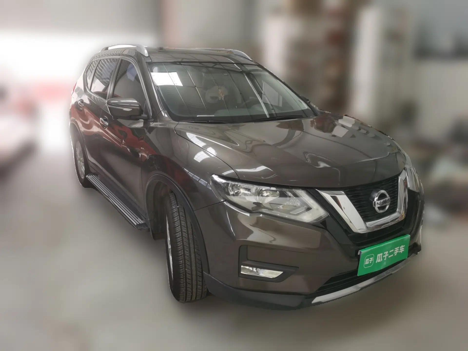 Nissan X-Trail 2017 2.0L CVT Comfort Edition 2WD — миниатюра 3