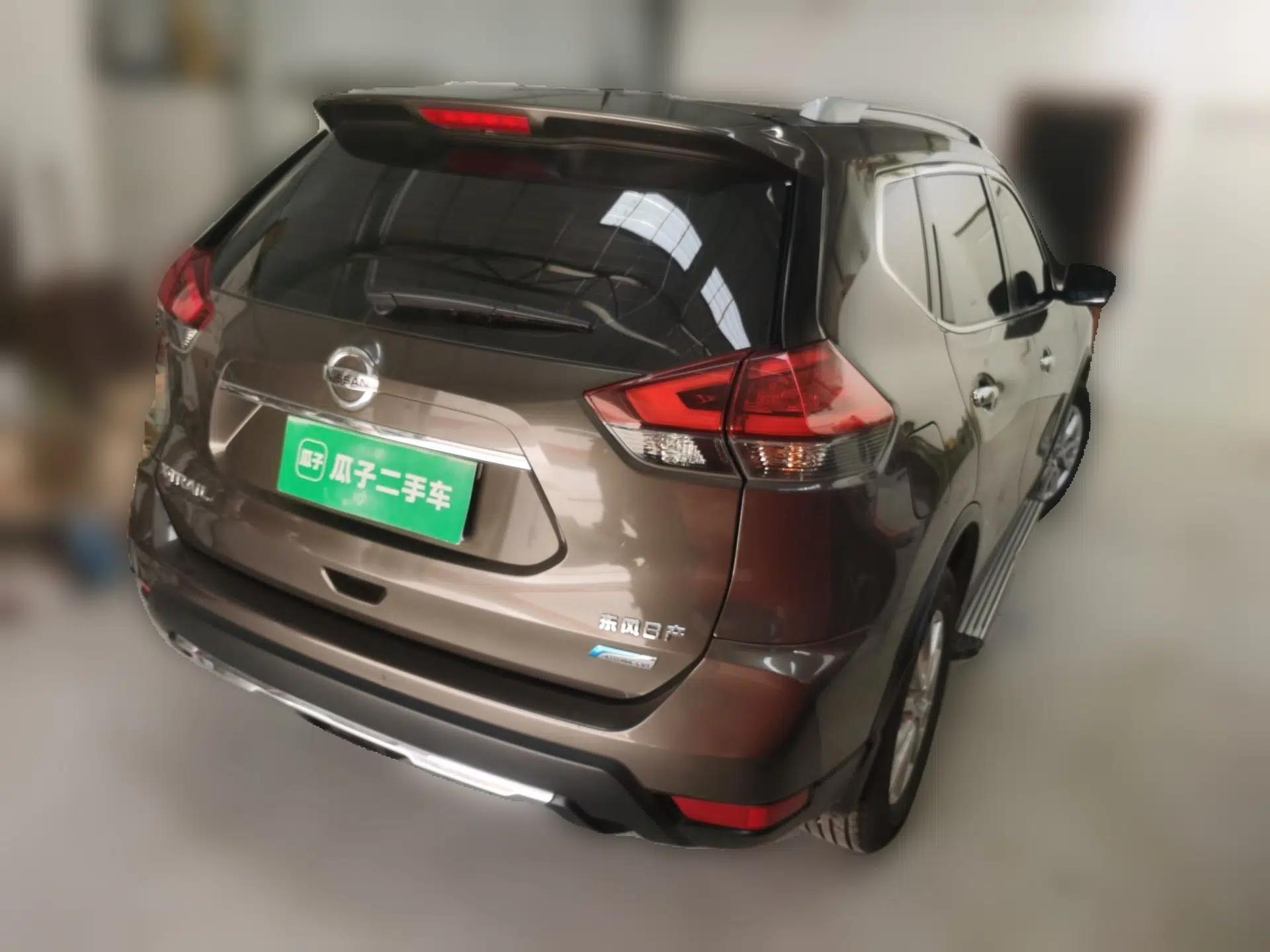 Nissan X-Trail 2017 2.0L CVT Comfort Edition 2WD — миниатюра 6