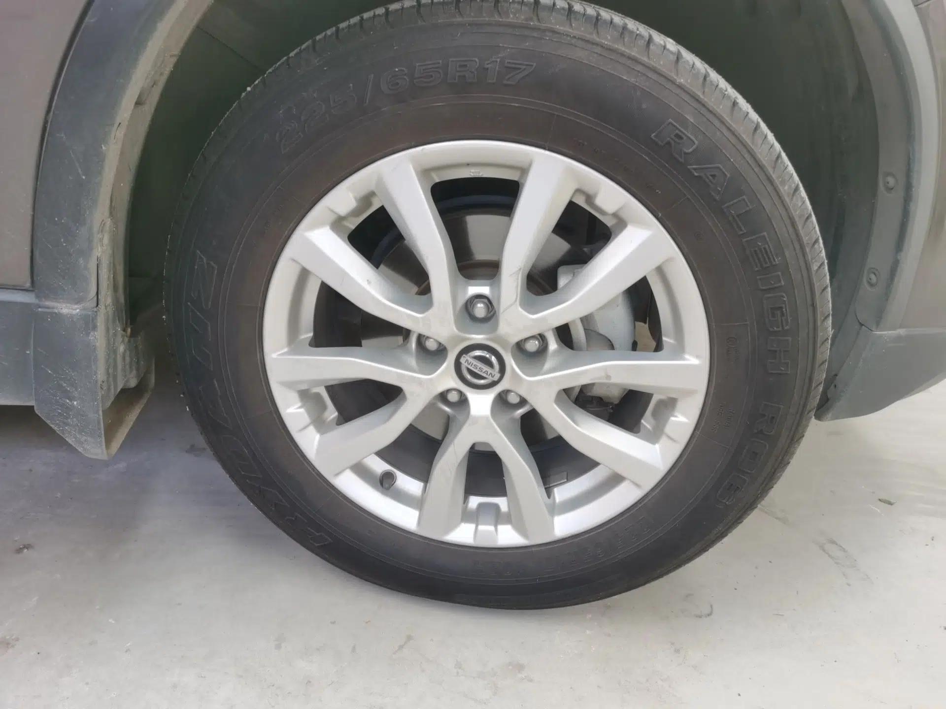 Nissan X-Trail 2017 2.0L CVT Comfort Edition 2WD — миниатюра 8