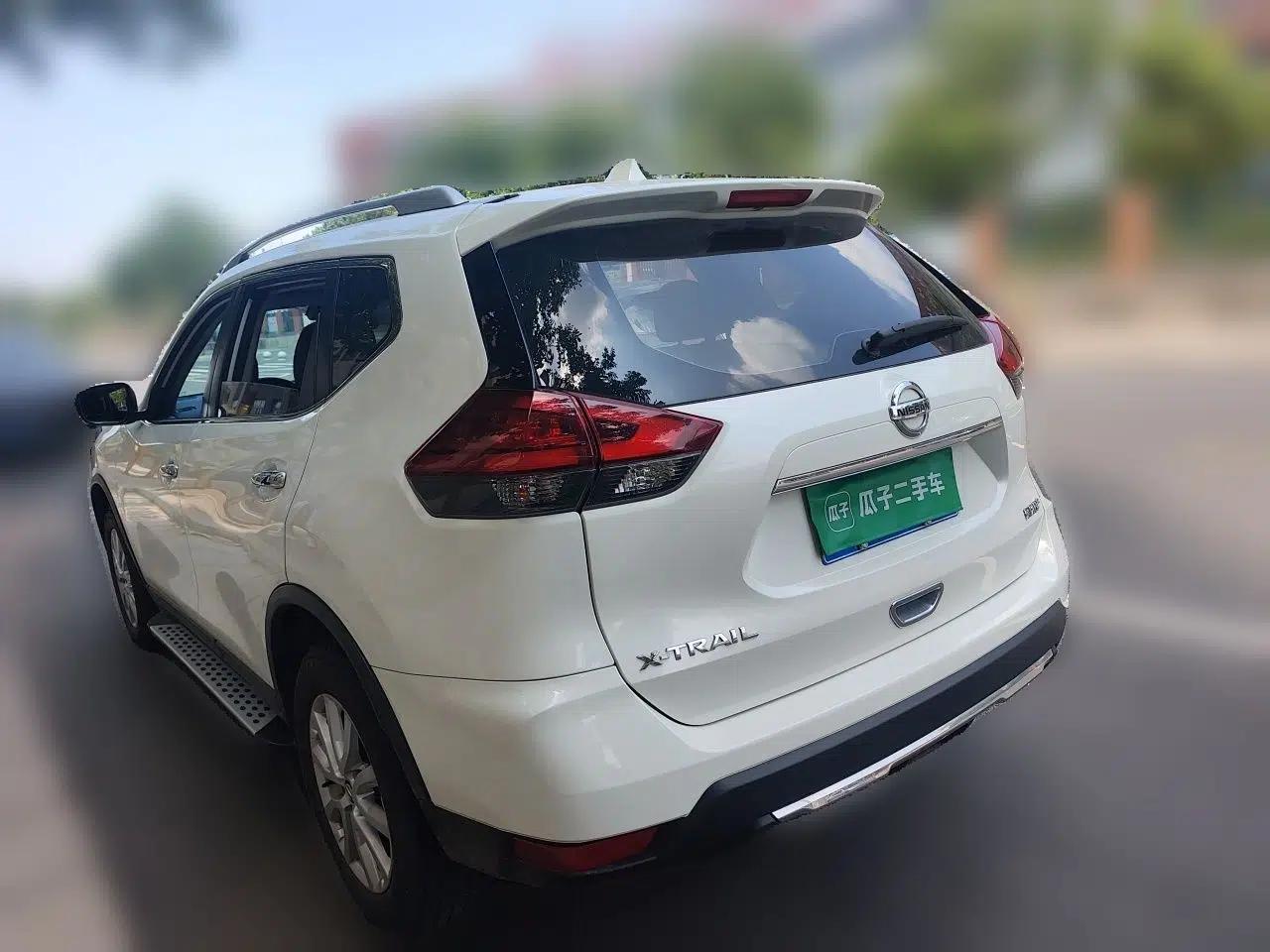 Nissan X-Trail 2021 2.0L CVT 2WD XL ITS SmartConnect Comfort Edition — миниатюра 4