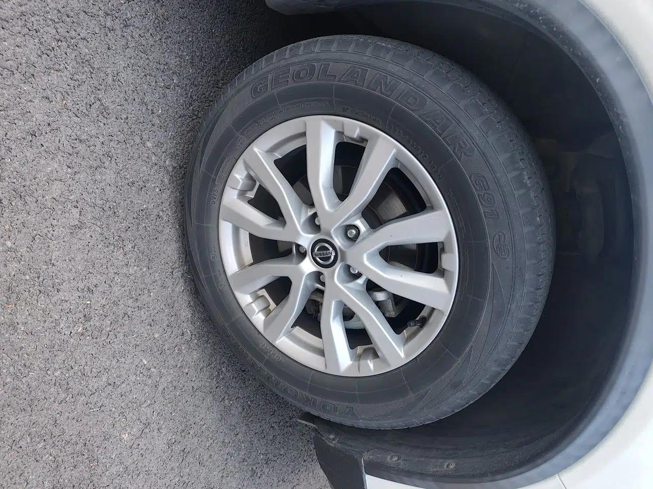 Nissan X-Trail 2021 2.0L CVT 2WD XL ITS SmartConnect Comfort Edition — миниатюра 8