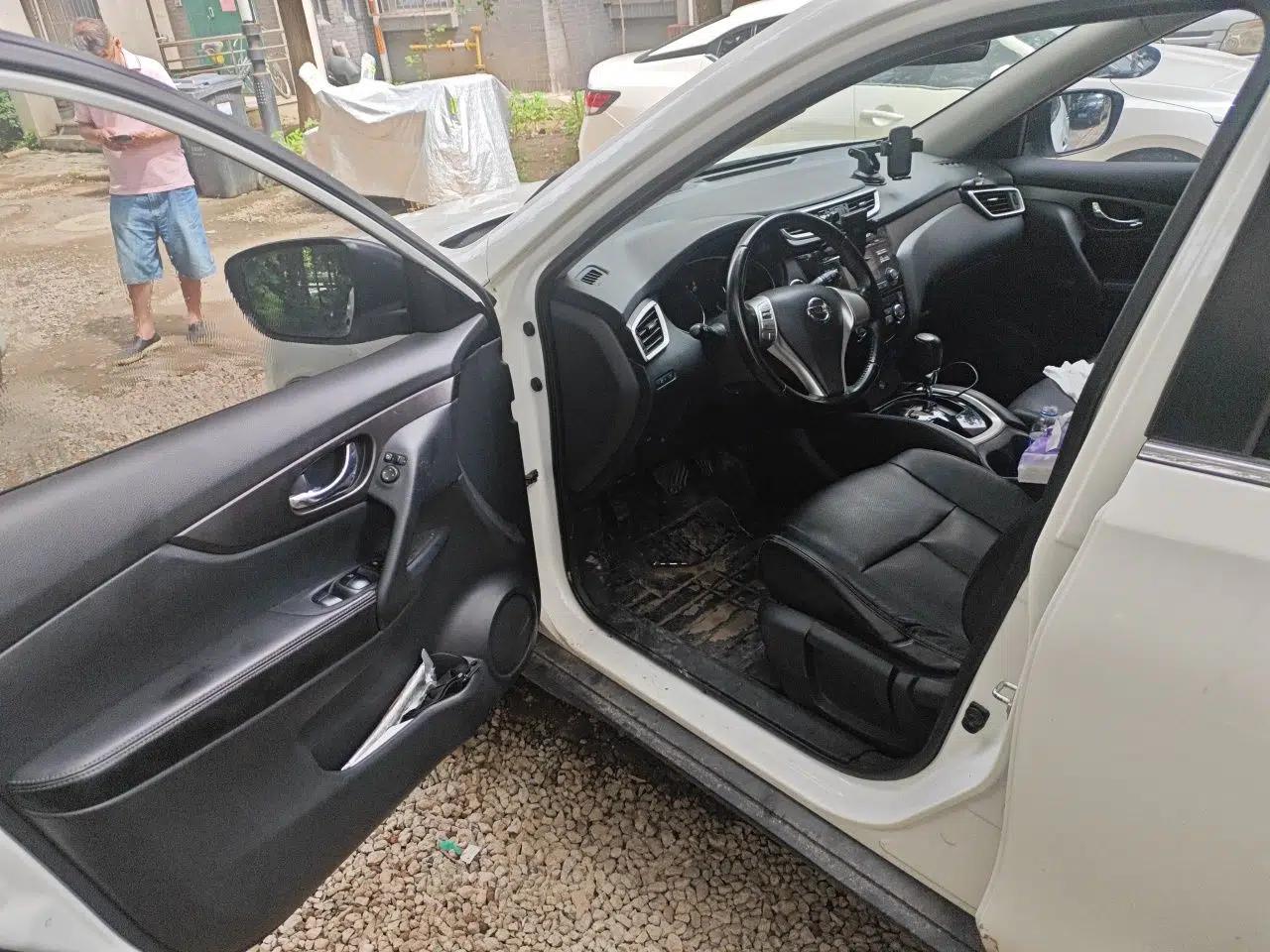 Nissan X-Trail 2015 2.0L CVT Comfort MAX Edition 2WD — миниатюра 16