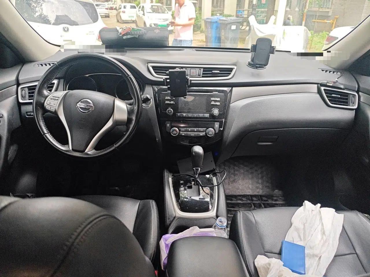 Nissan X-Trail 2015 2.0L CVT Comfort MAX Edition 2WD — миниатюра 9