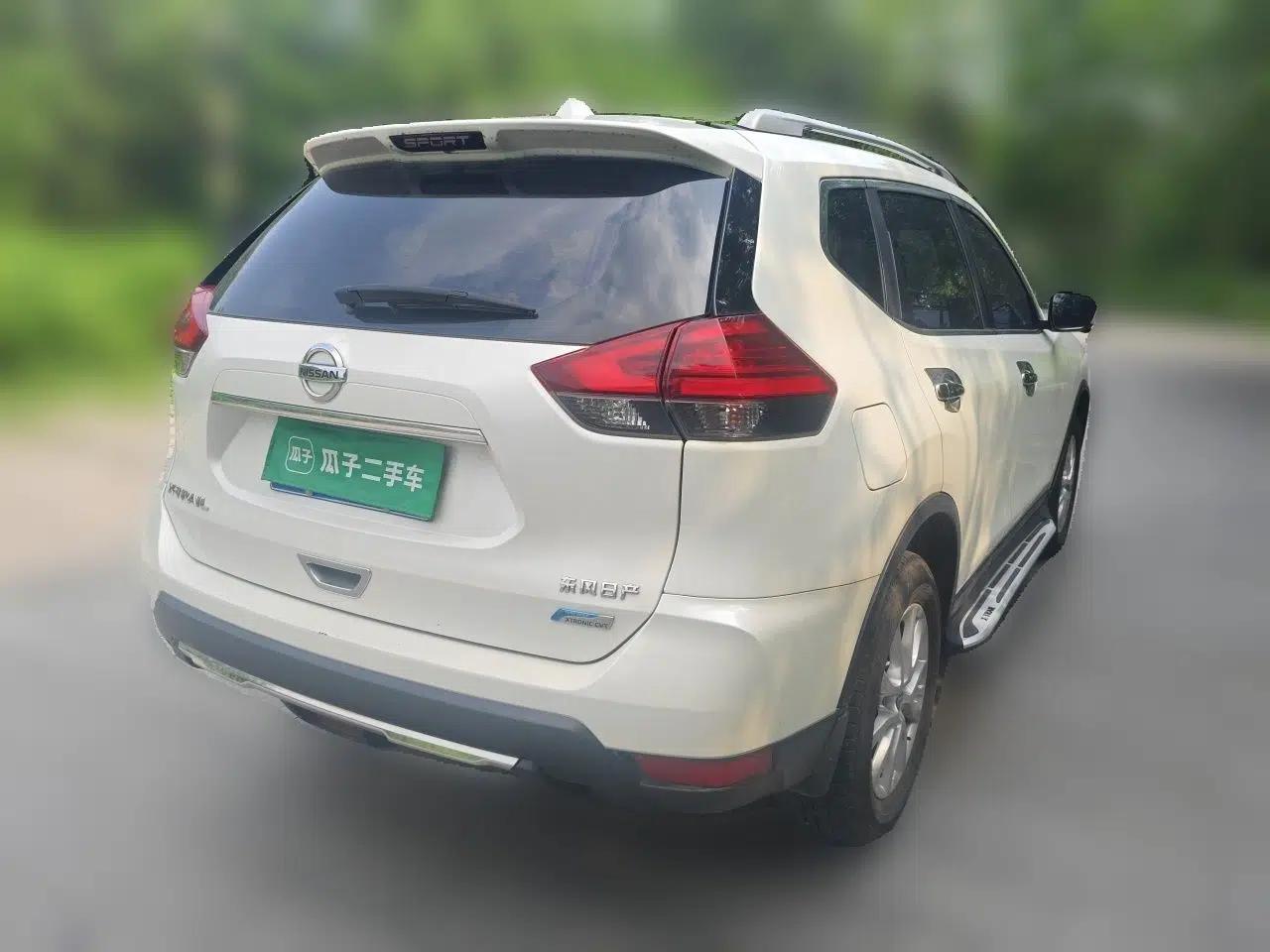 Nissan X-Trail 2017 2.0L CVT Comfort Edition 2WD — миниатюра 6