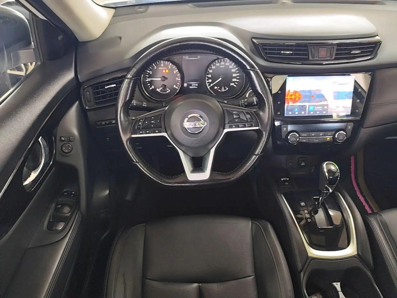 Nissan X-Trail 2022 2.0L Two-Wheel Drive Smart Connect Premium Edition — миниатюра 13