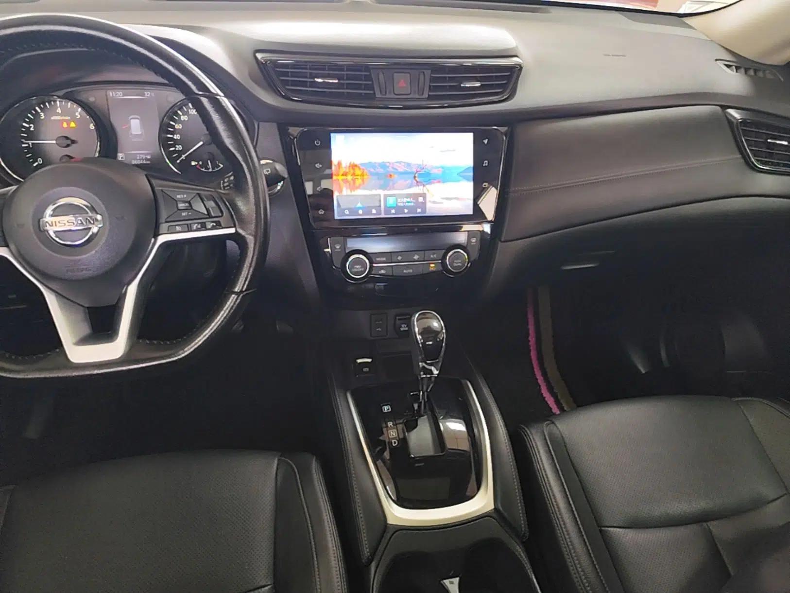 Nissan X-Trail 2022 2.0L Two-Wheel Drive Smart Connect Premium Edition — миниатюра 15