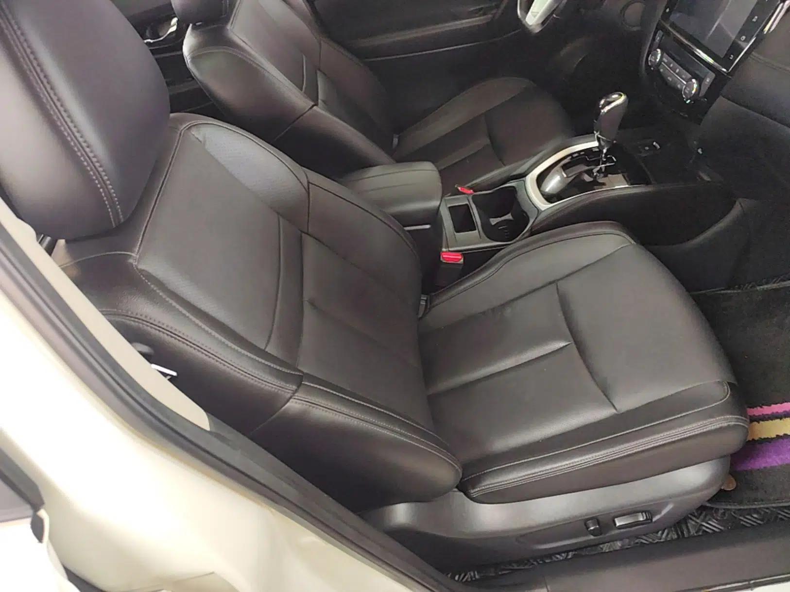 Nissan X-Trail 2022 2.0L Two-Wheel Drive Smart Connect Premium Edition — миниатюра 19