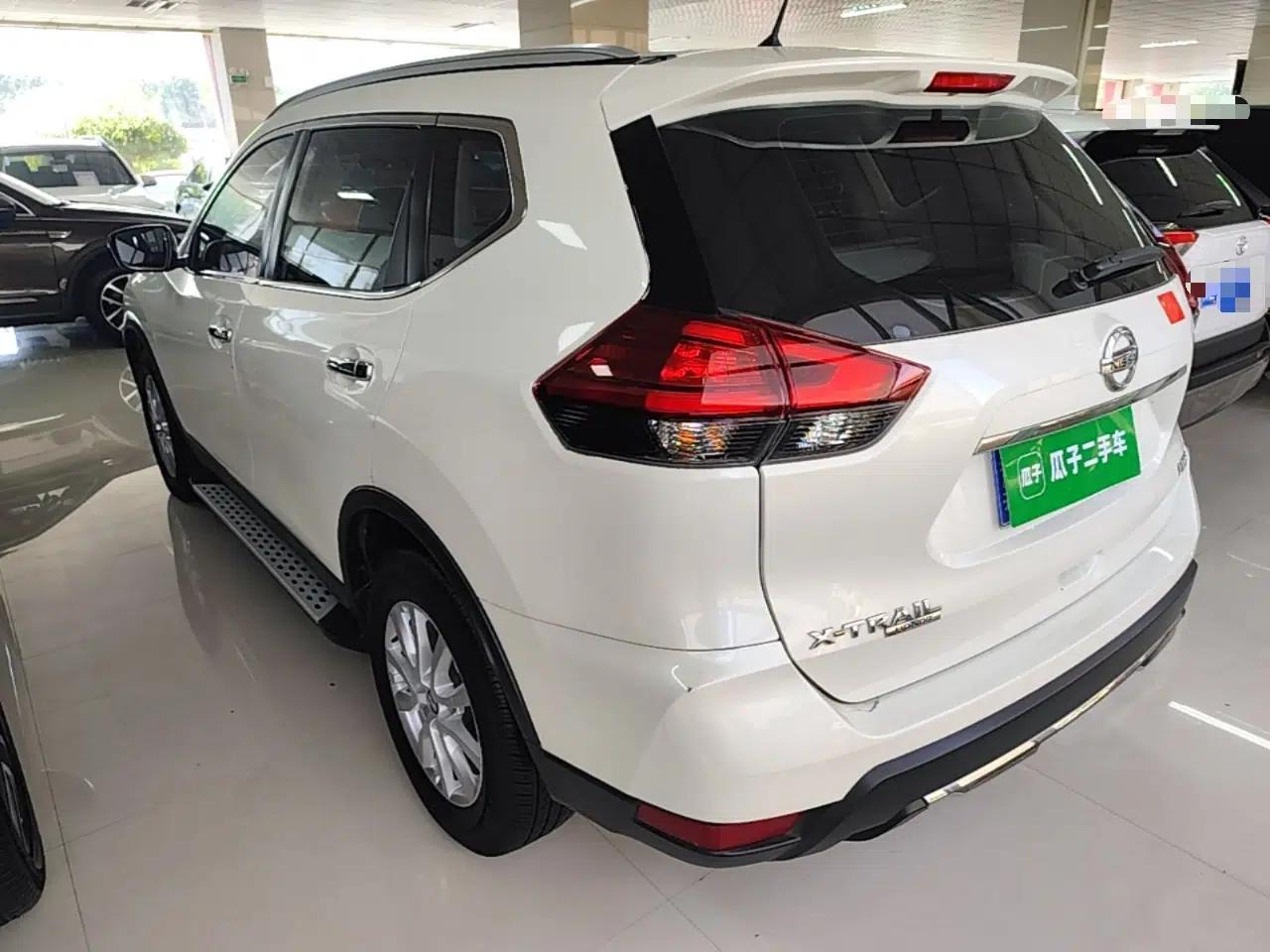 Nissan X-Trail 2022 2.0L Two-Wheel Drive Smart Connect Premium Edition — миниатюра 4