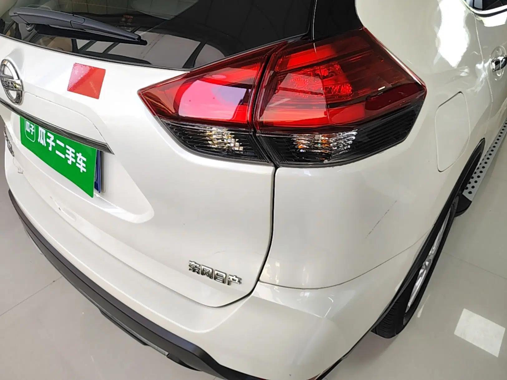 Nissan X-Trail 2022 2.0L Two-Wheel Drive Smart Connect Premium Edition — миниатюра 9