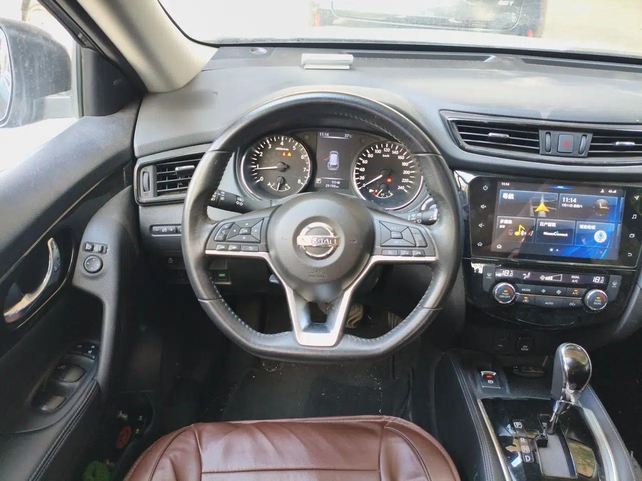 Nissan X-Trail 2019 2.0L CVT Smart Connect Comfort Edition 2WD — миниатюра 10