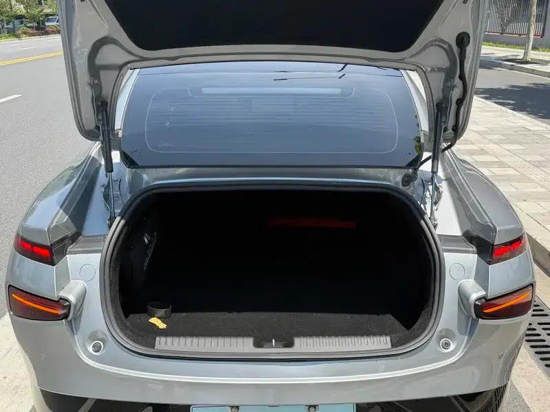 XPeng P7 2022 625E — миниатюра 14