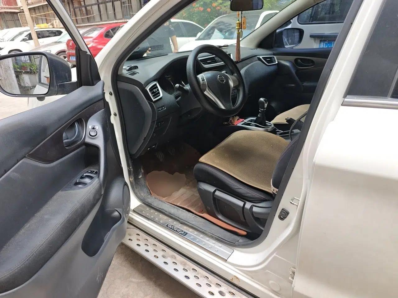 Nissan Qashqai 2016 1.2T Manual Fashion Edition — миниатюра 13