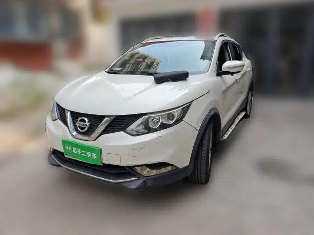 Nissan Qashqai 2016 1.2T Manual Fashion Edition