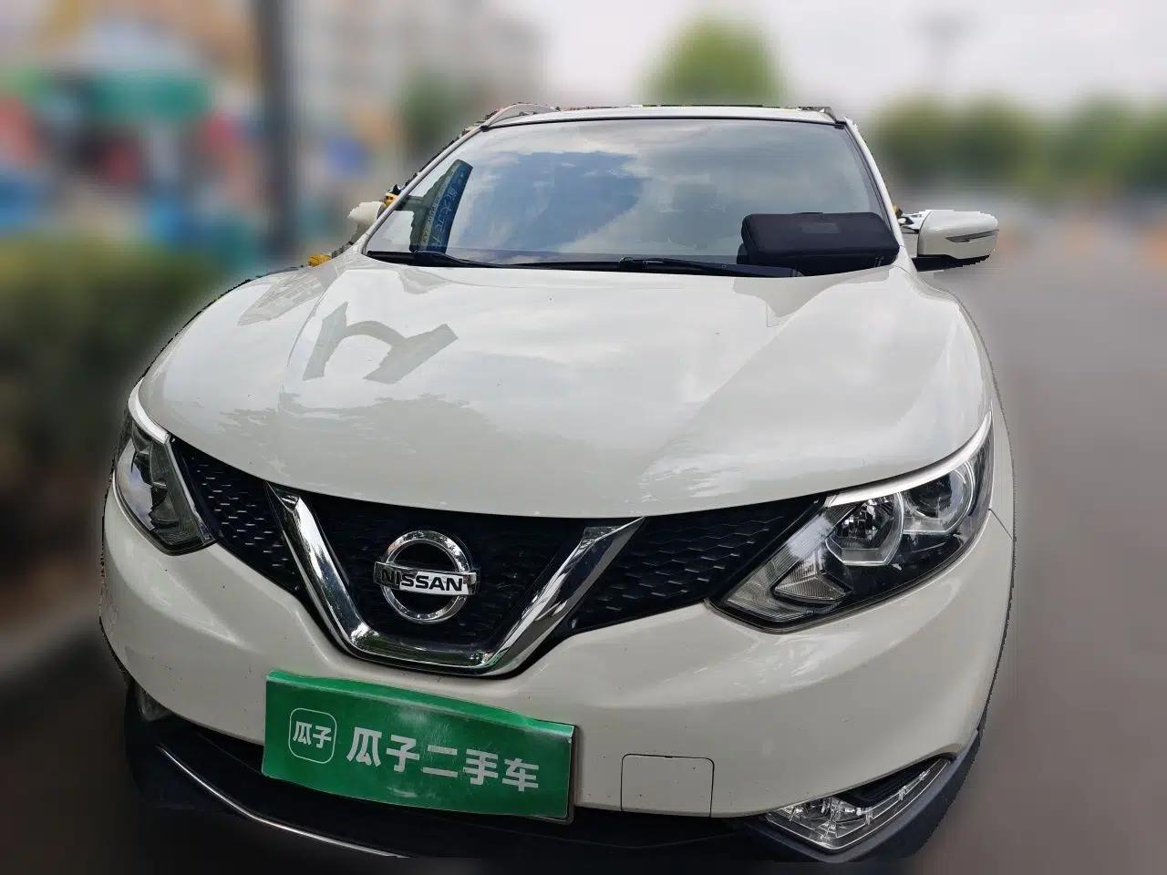 Nissan Qashqai 2016 2.0L CVT Elite Edition — миниатюра 2