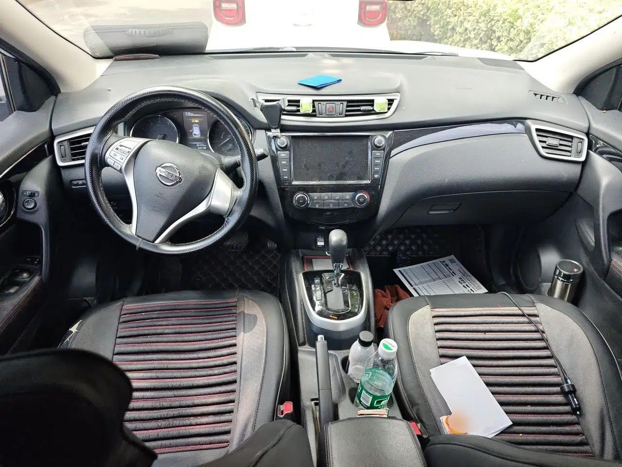 Nissan Qashqai 2016 2.0L CVT Elite Edition — миниатюра 9