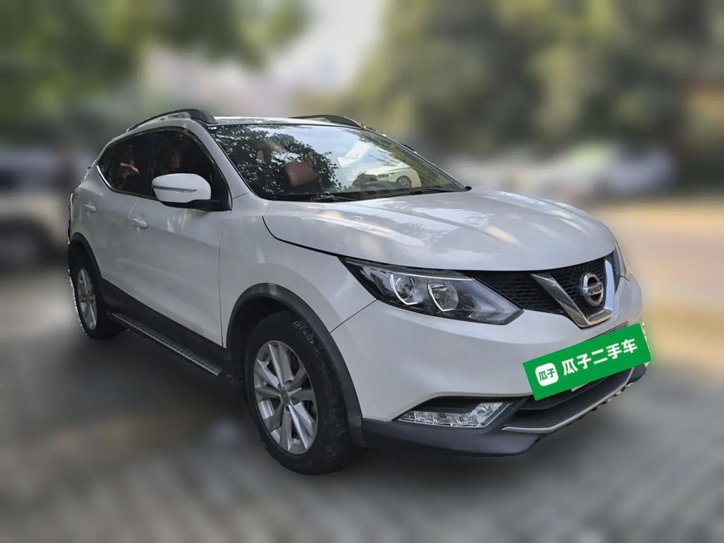 Nissan Qashqai 2017 2.0L CVT Elite Edition China V Standard — миниатюра 3