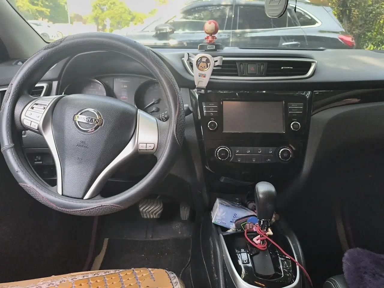 Nissan Qashqai 2017 2.0L CVT Elite Edition China V Standard — миниатюра 9