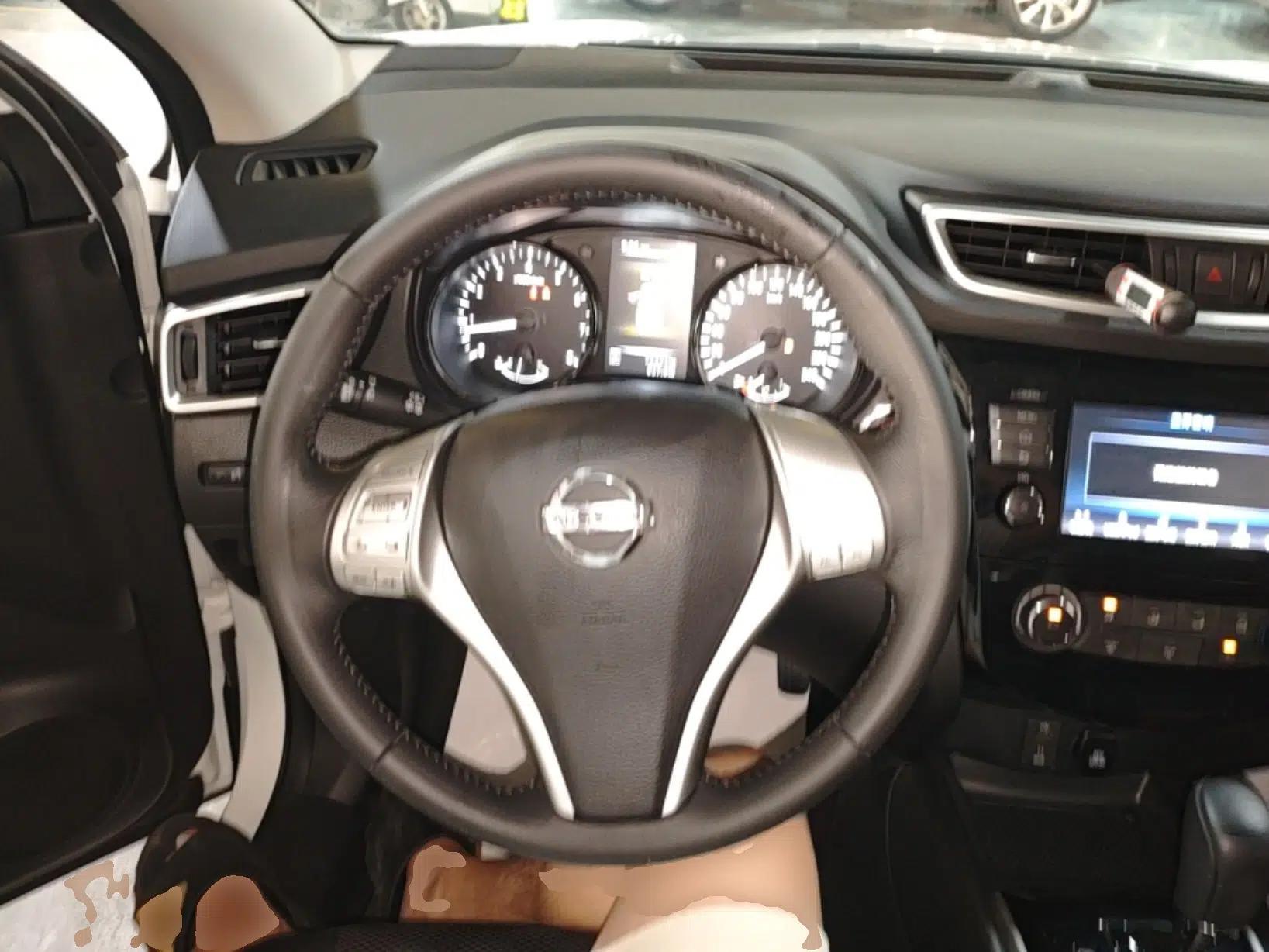 Nissan Qashqai 2017 2.0L CVT Luxury Edition China VI Standard — миниатюра 13