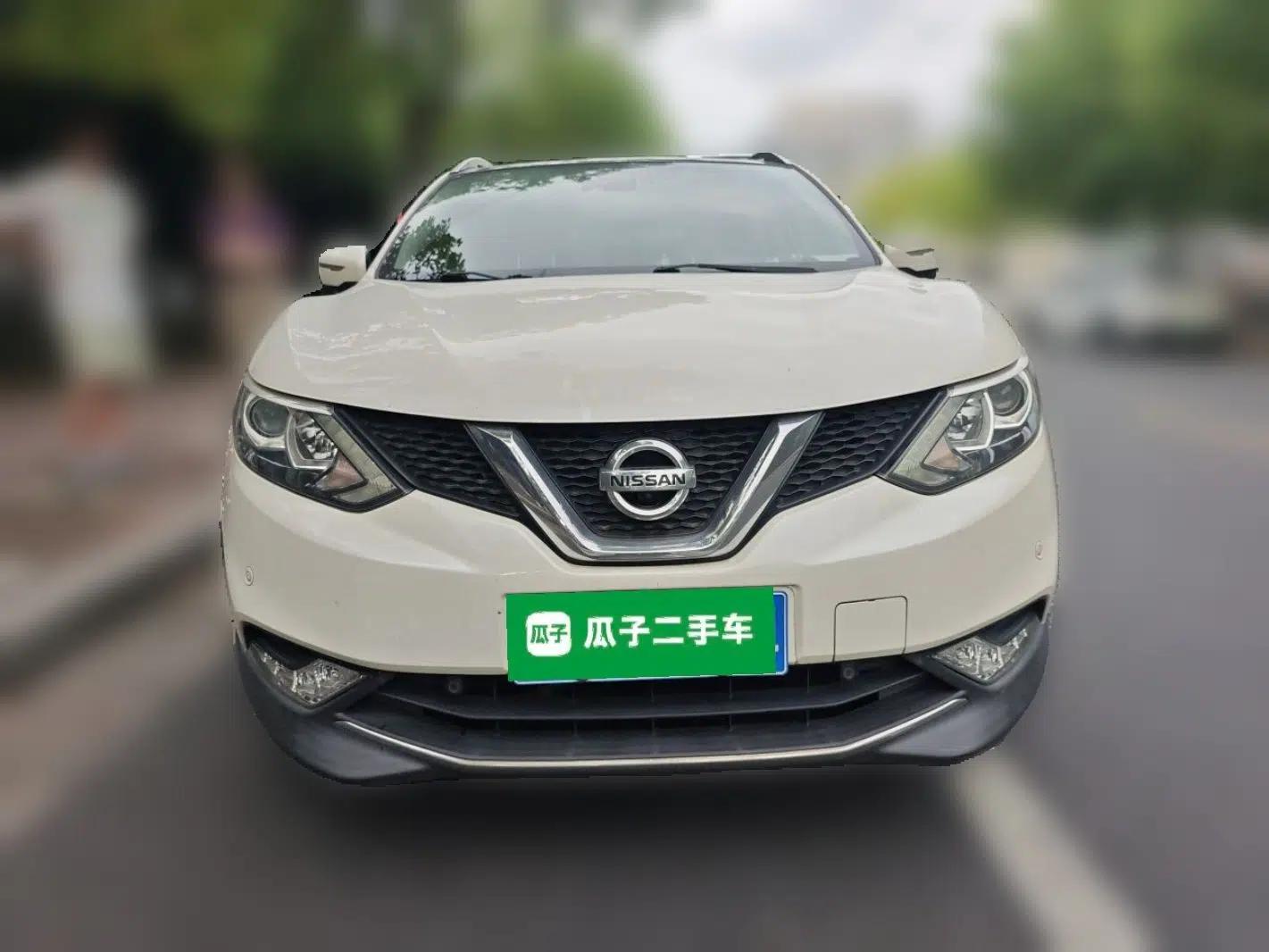 Nissan Qashqai 2016 2.0L CVT Flagship Edition — миниатюра 2
