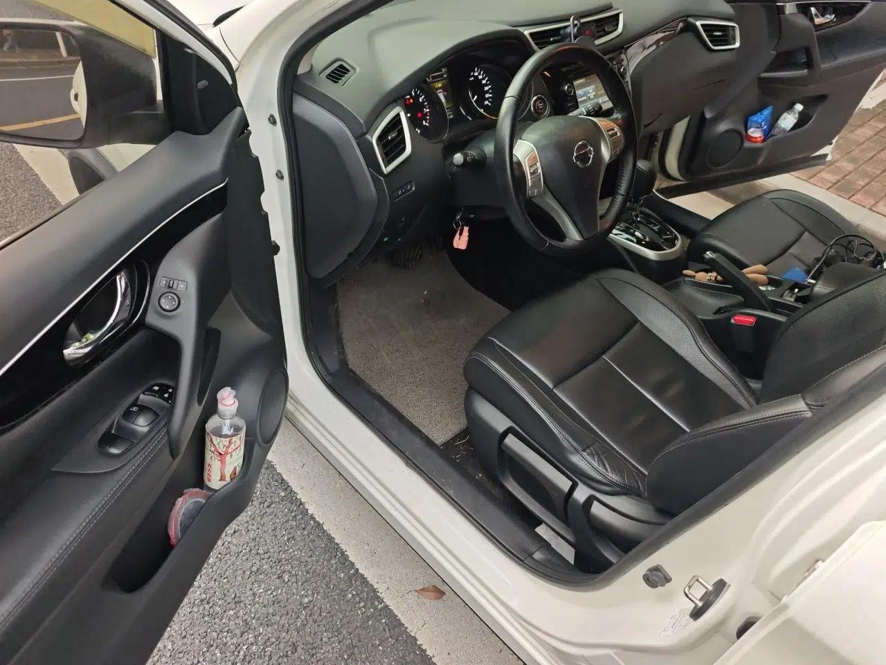 Nissan Qashqai 2016 2.0L CVT Flagship Edition — миниатюра 13