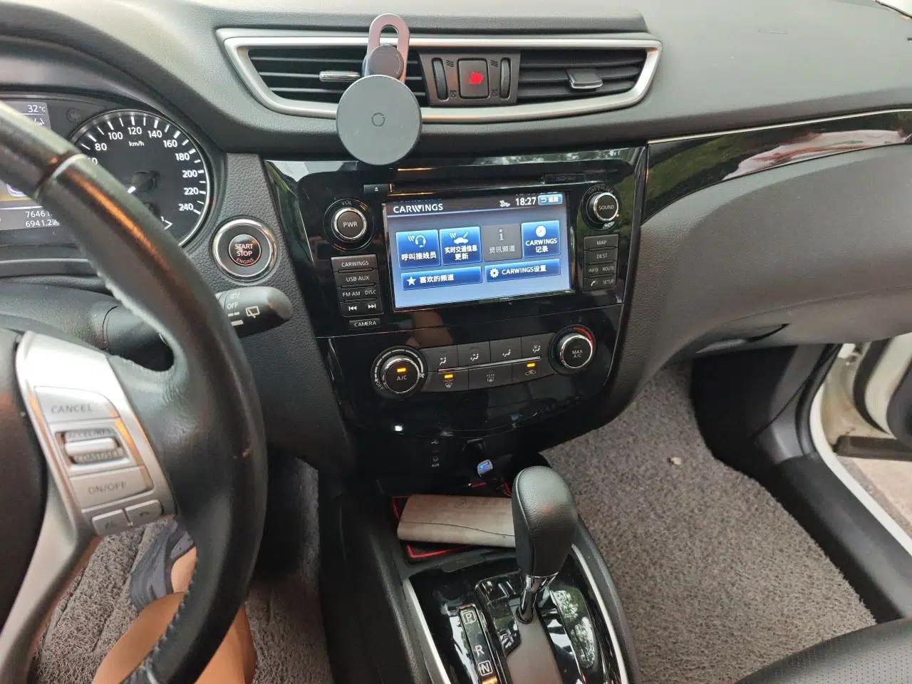 Nissan Qashqai 2016 2.0L CVT Flagship Edition — миниатюра 10